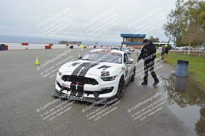 media/Jan-15-2023-CalClub SCCA (Sun) [[40bbac7715]]/Around the Pits/